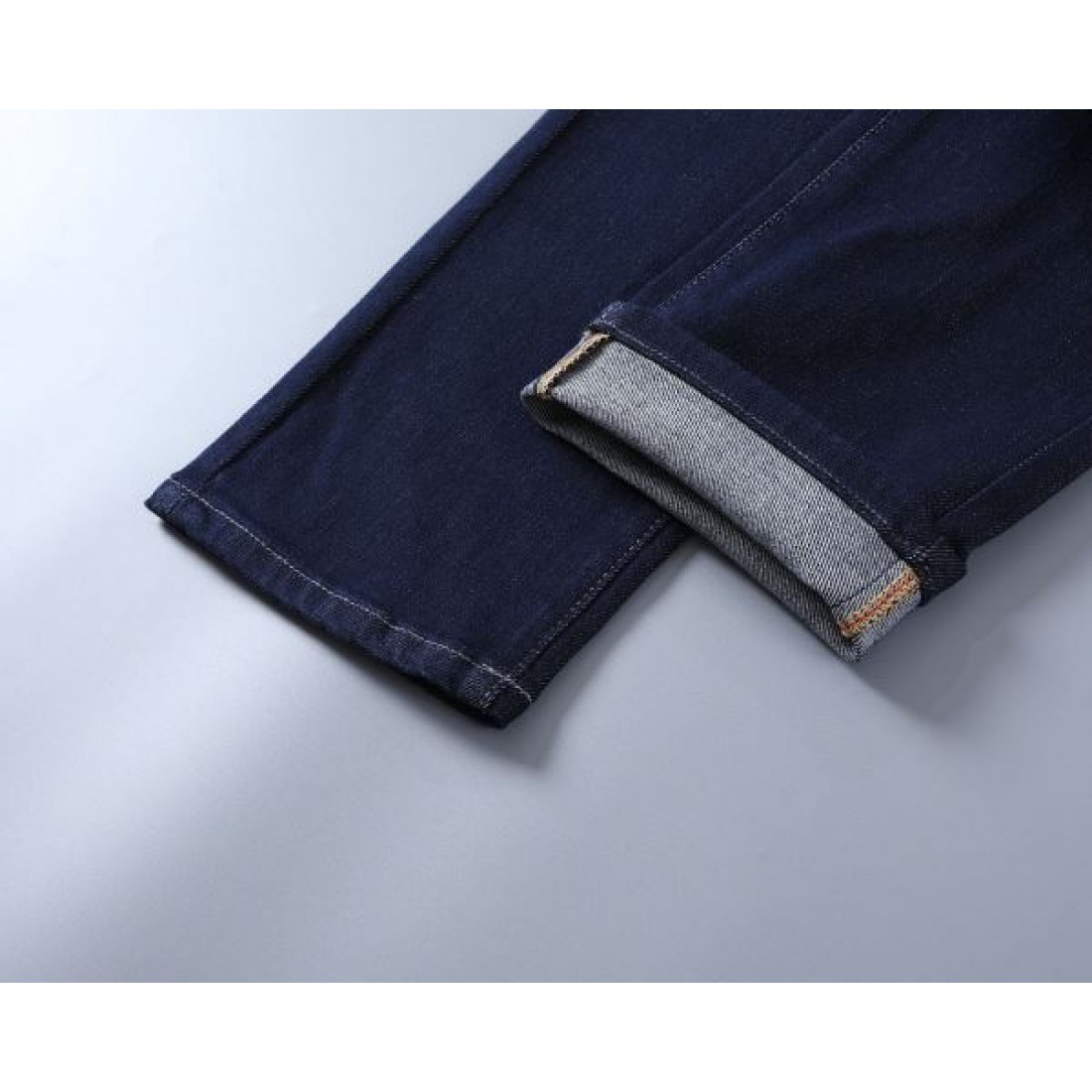 定番 高級感 PRADA プラダ スーパーコピー ジーパン 落ち着き 人気