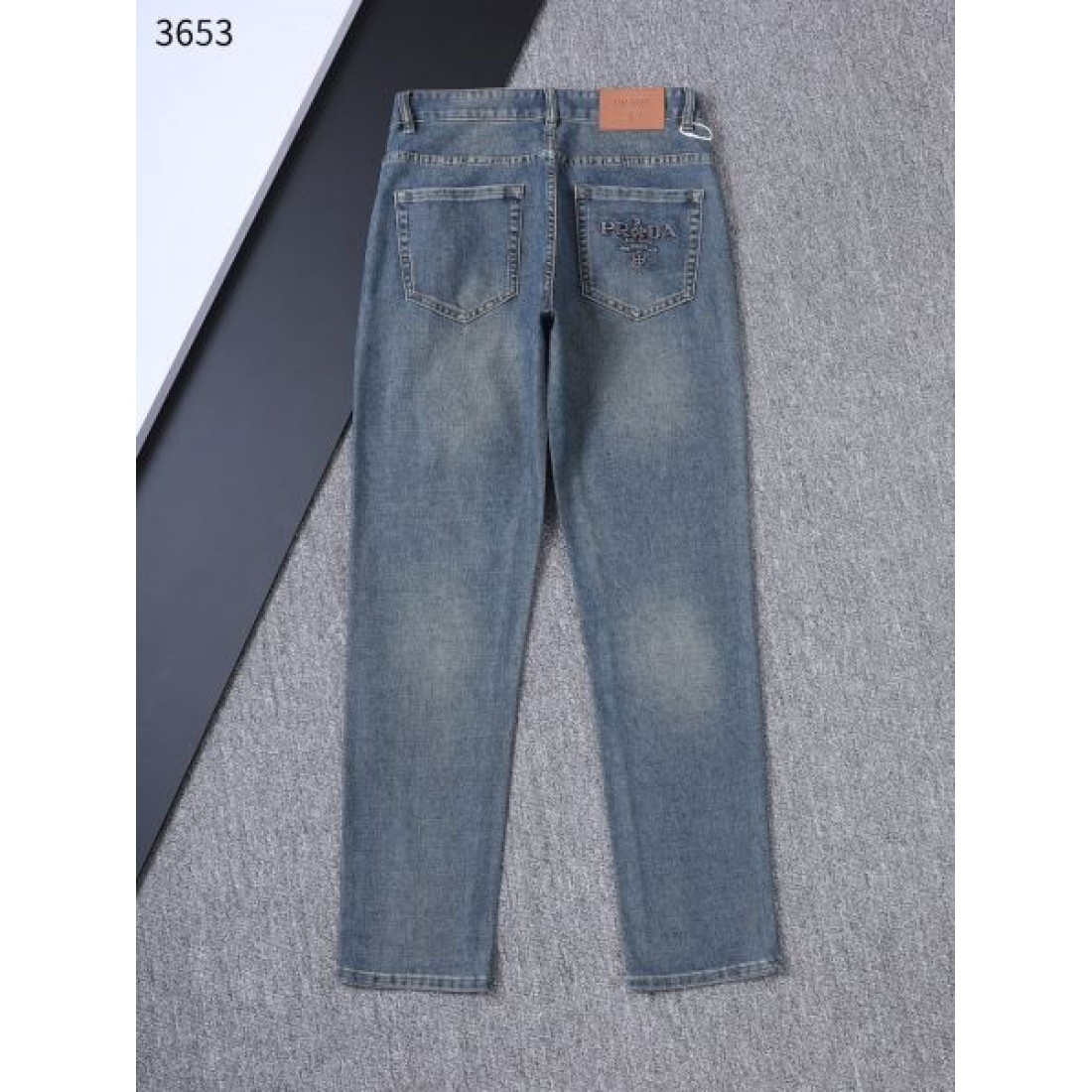 上品 高品質 PRADA プラダ スーパーコピー ジーパン 大人向け 安定感
