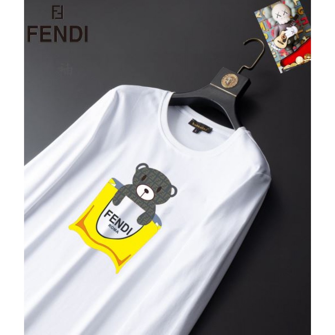 モダン 上質 FENDI フェンディ コピー 長袖Tシャツ 洗練 高級感