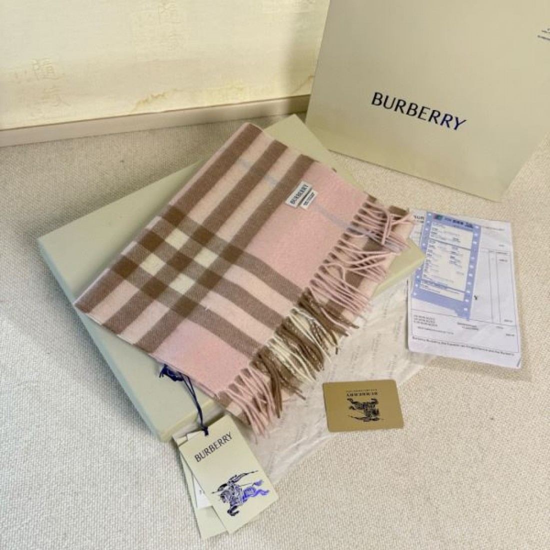 ヴィンテージ 高級感 BURBERRY バーバリー コピー マフラー キャメルブラウン×ブラックチェック レトロ格子柄 フリンジディテール 柔らか素材 秋冬コーデ