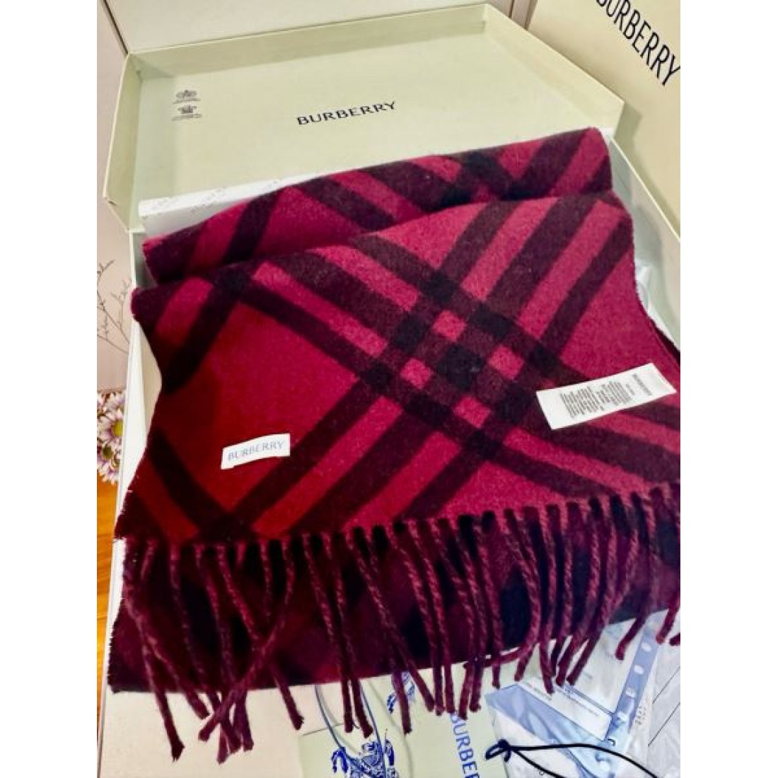 定番 高級感 BURBERRY バーバリー コピー ストール ベージュトーン×ダークラインチェック ブランド象徴パターン 大判サイズ 柔らかタッチ