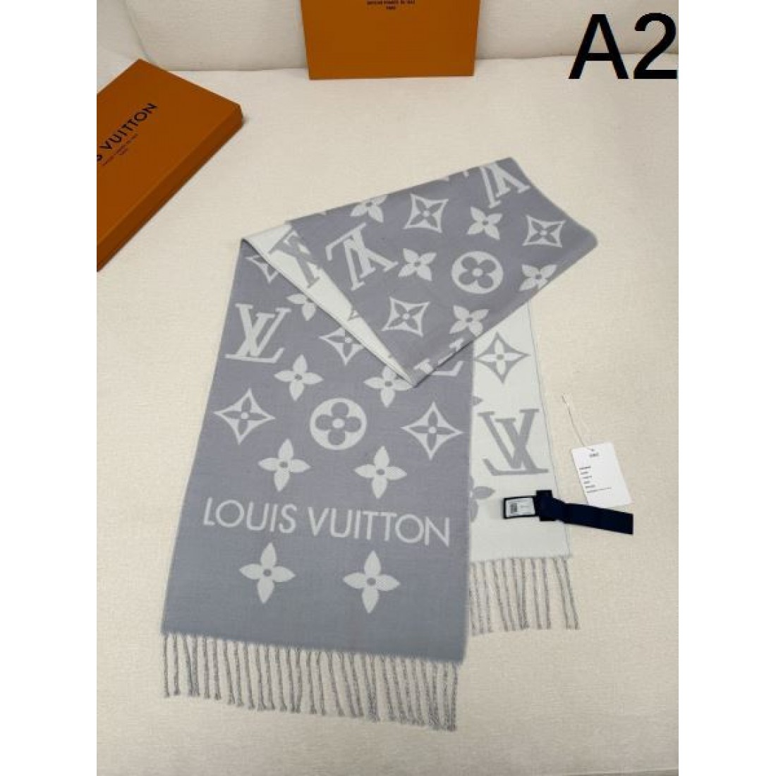 上品 洗練 LOUIS VUITTON ルイヴィトン コピー スカーフ 高級感 エレガント