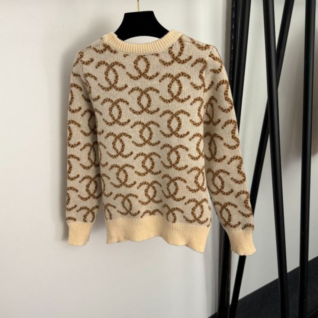 シンプル 高級感 CHANEL シャネル コピー 長袖ニット 軽やか素材 着心地良好