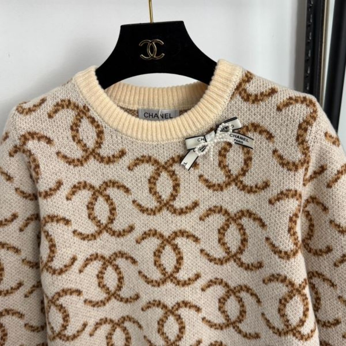 シンプル 高級感 CHANEL シャネル コピー 長袖ニット 軽やか素材 着心地良好