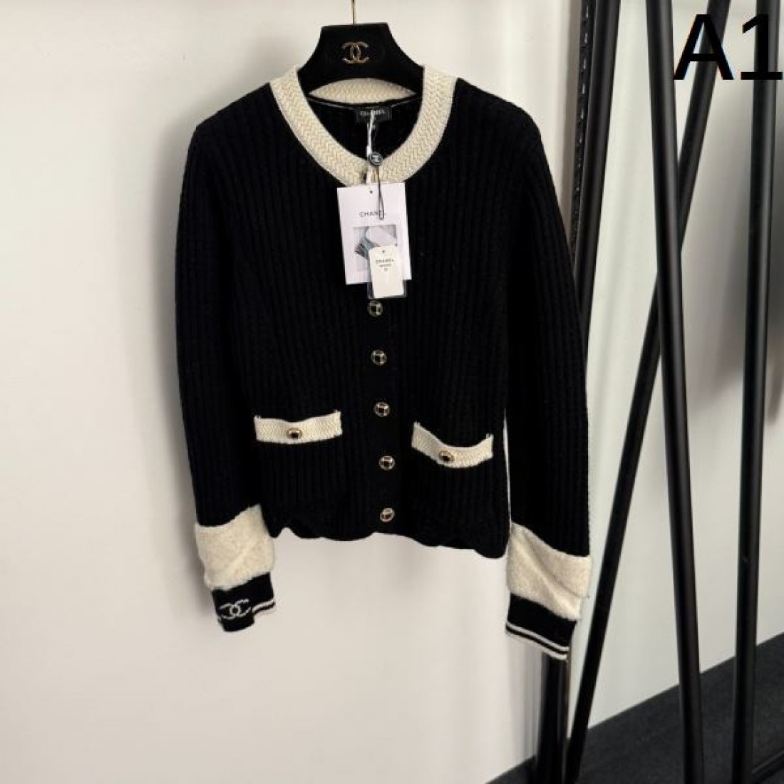 上品 エレガント CHANE シャネル コピー ニットカーディガン 柔らか素材 着心地良好
