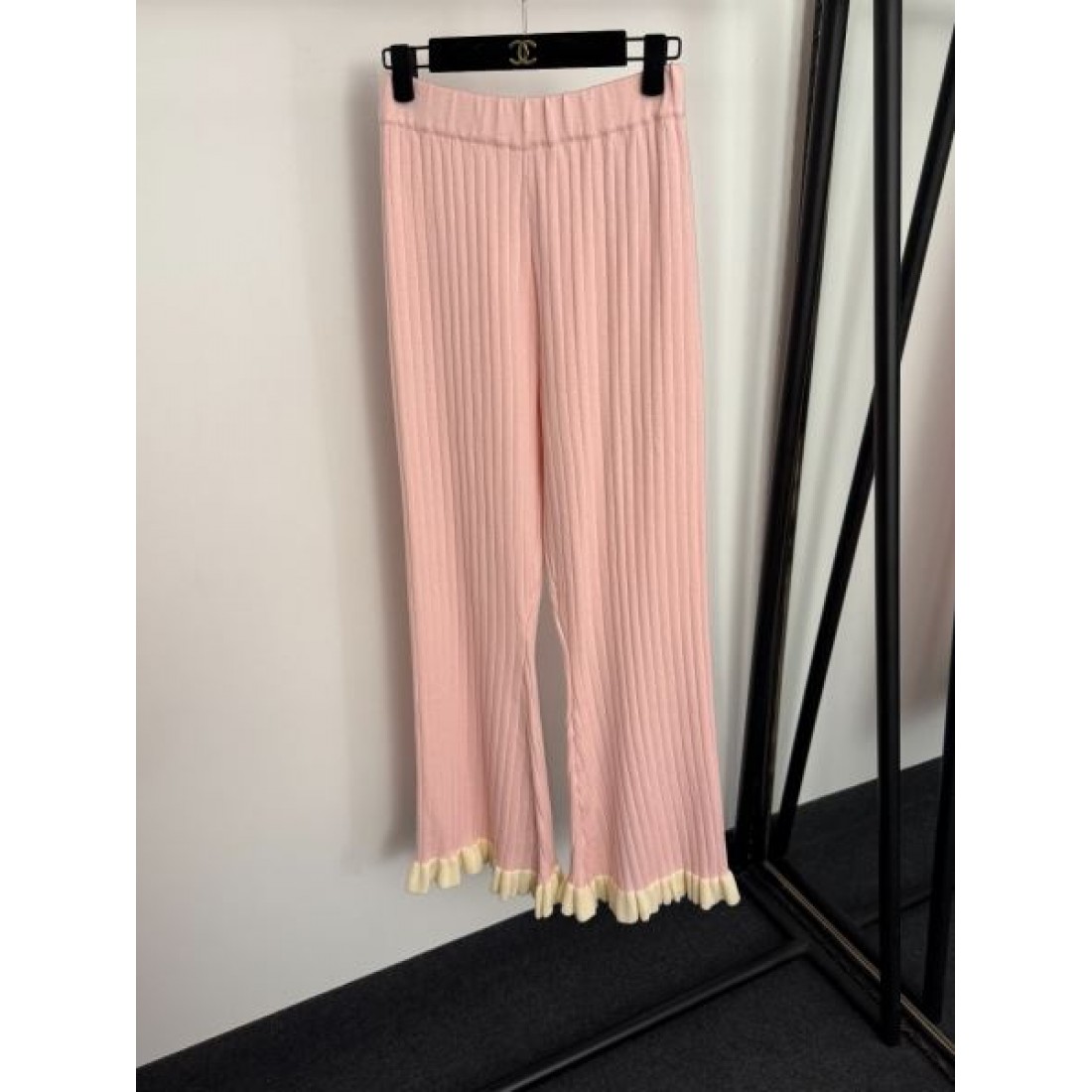  洗練 上質 CHANE シャネル コピー セットアップ スタイリッシュ 人気モデル