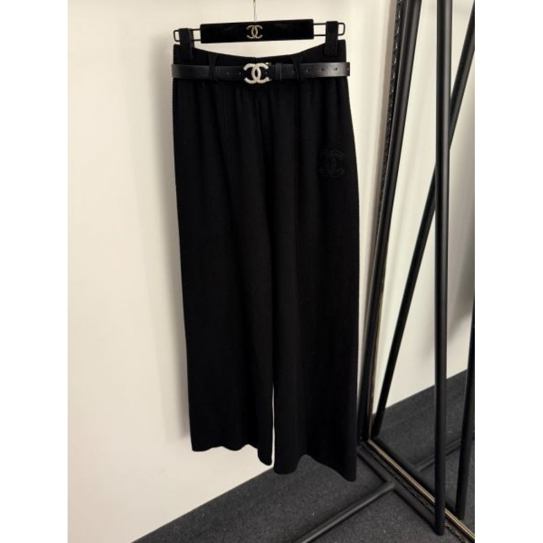 高見え モダン CHANE シャネル コピー セットアップ 快適素材 大人スタイル