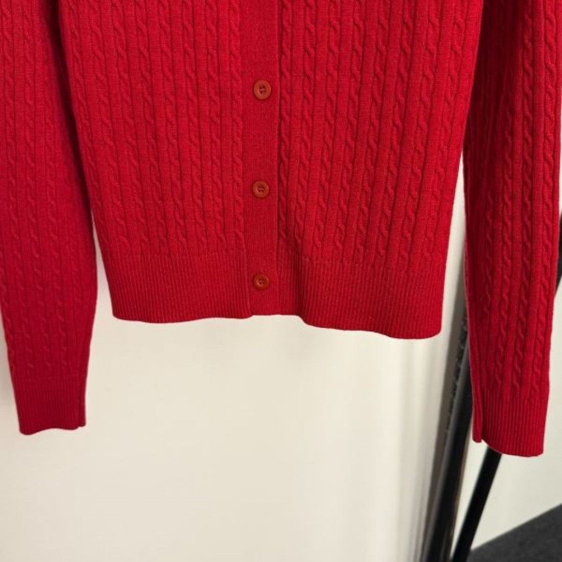 エレガント 上品 DIOR ディオール コピー ニットカーディガン 軽やか素材 おしゃれ感