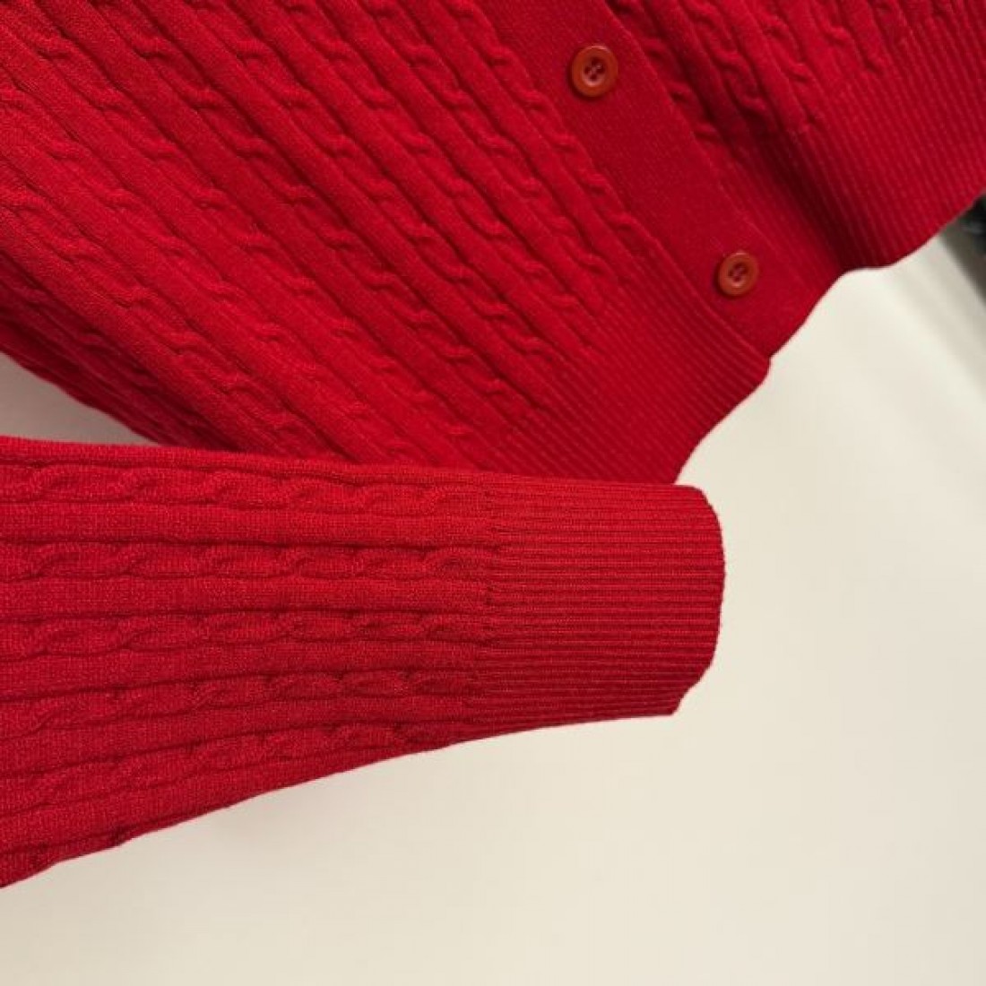 エレガント 上品 DIOR ディオール コピー ニットカーディガン 軽やか素材 おしゃれ感