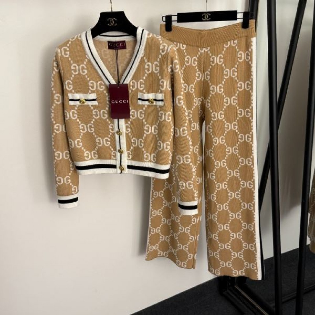 トレンド 洗練 GUCCI グッチ スーパーコピー セットアップ 上品 高級感