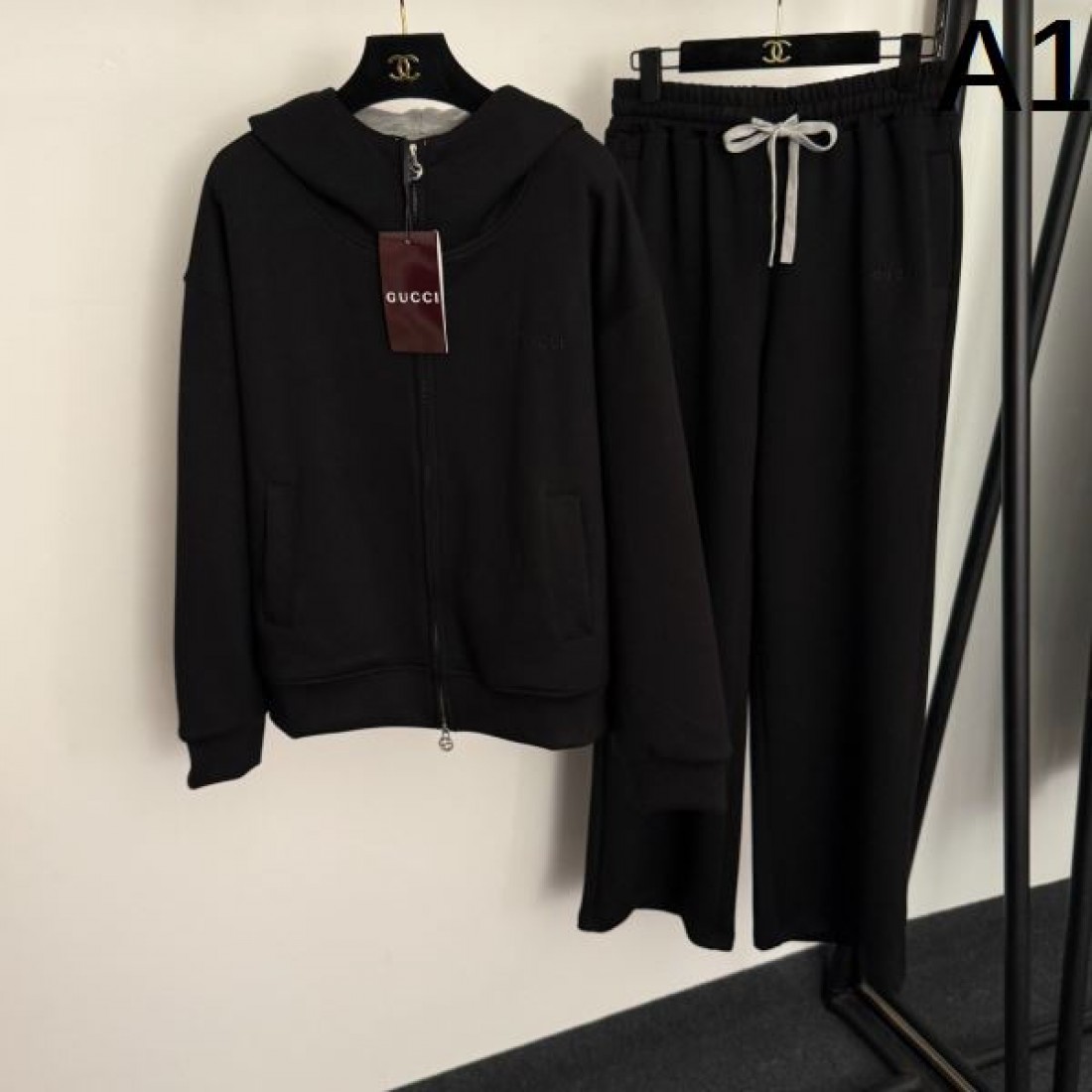 人気 上質 GUCCI グッチ スーパーコピー セットアップ おしゃれ スタイリッシュ