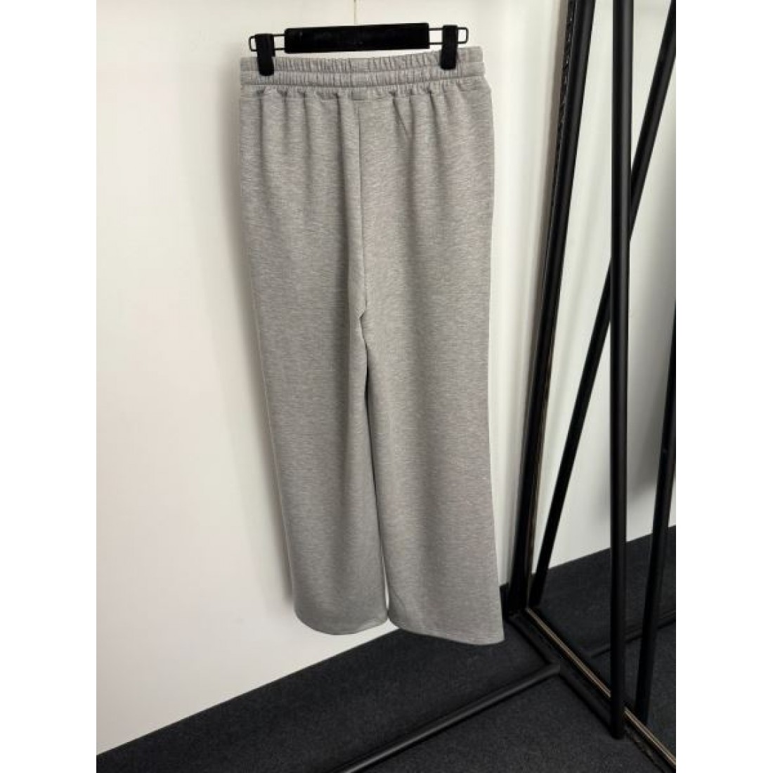  人気 上質 GUCCI グッチ スーパーコピー セットアップ おしゃれ スタイリッシュ