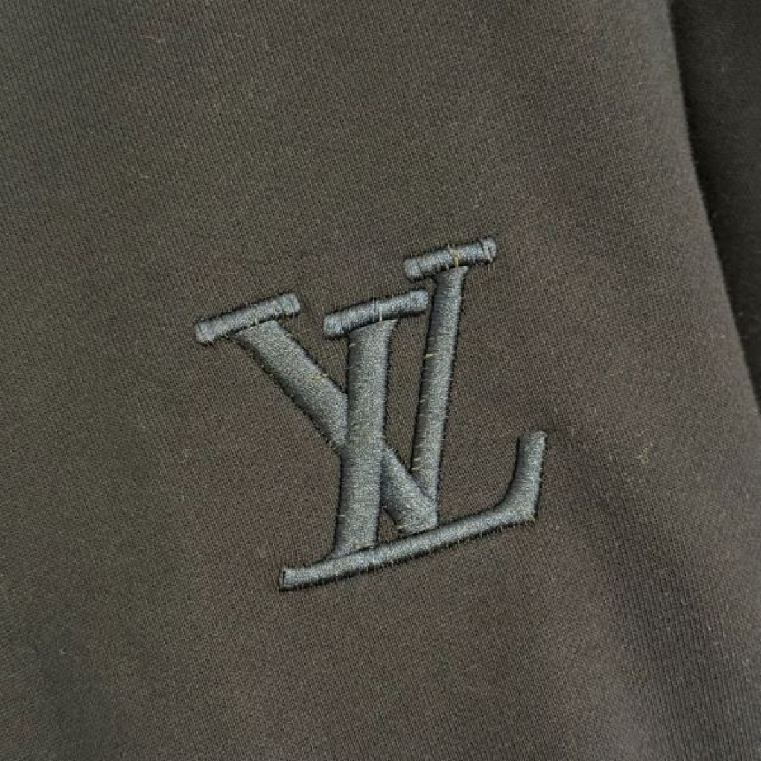 都会的 洗練 LOUIS VUITTON ルイヴィトン コピー セットアップ 大人向け 定番