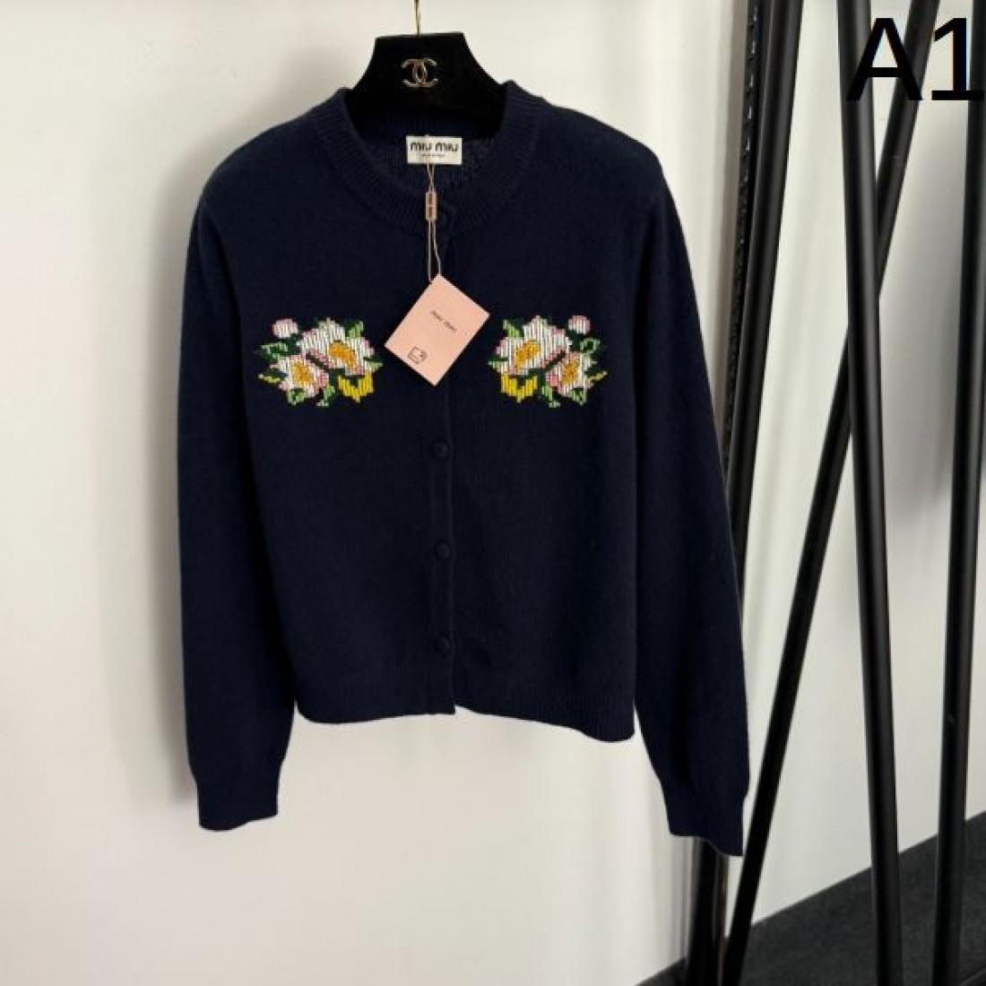 上品 MIU MIU ミュウミュウ ニットコピー カーディガン 可愛い 定番 人気