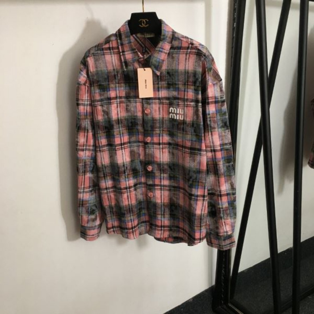 シンプル フェミニン 上品 MIU MIU ミュウミュウ コピー ニット 長袖シャツ 万能