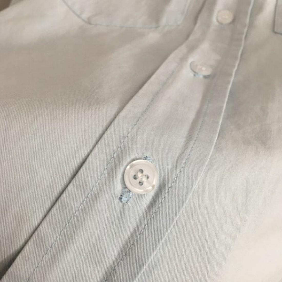 上品 MIU MIU ミュウミュウ コピー 長袖シャツ きれいめ おしゃれ 人気