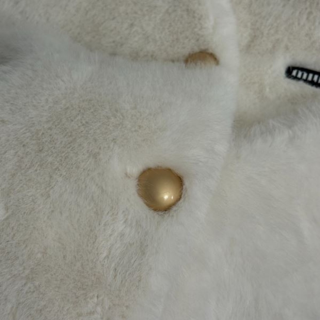 トレンド 軽やか 洗練 MIU MIU ミュウミュウ コピー アウター 華やか スタイリッシュ