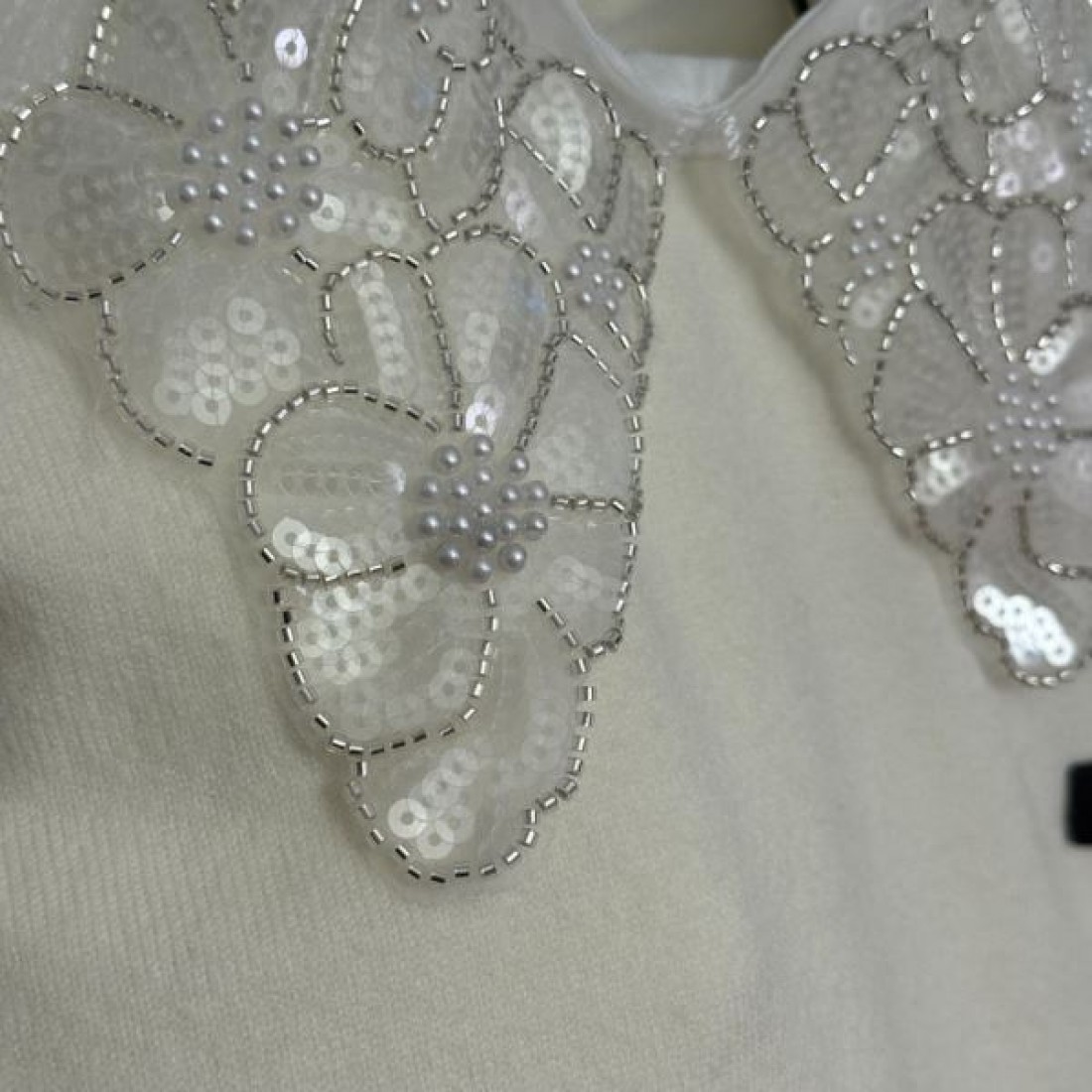 ナチュラル 上品 女性的 MIU MIU ミュウミュウ コピー ニット 落ち着き 洗練