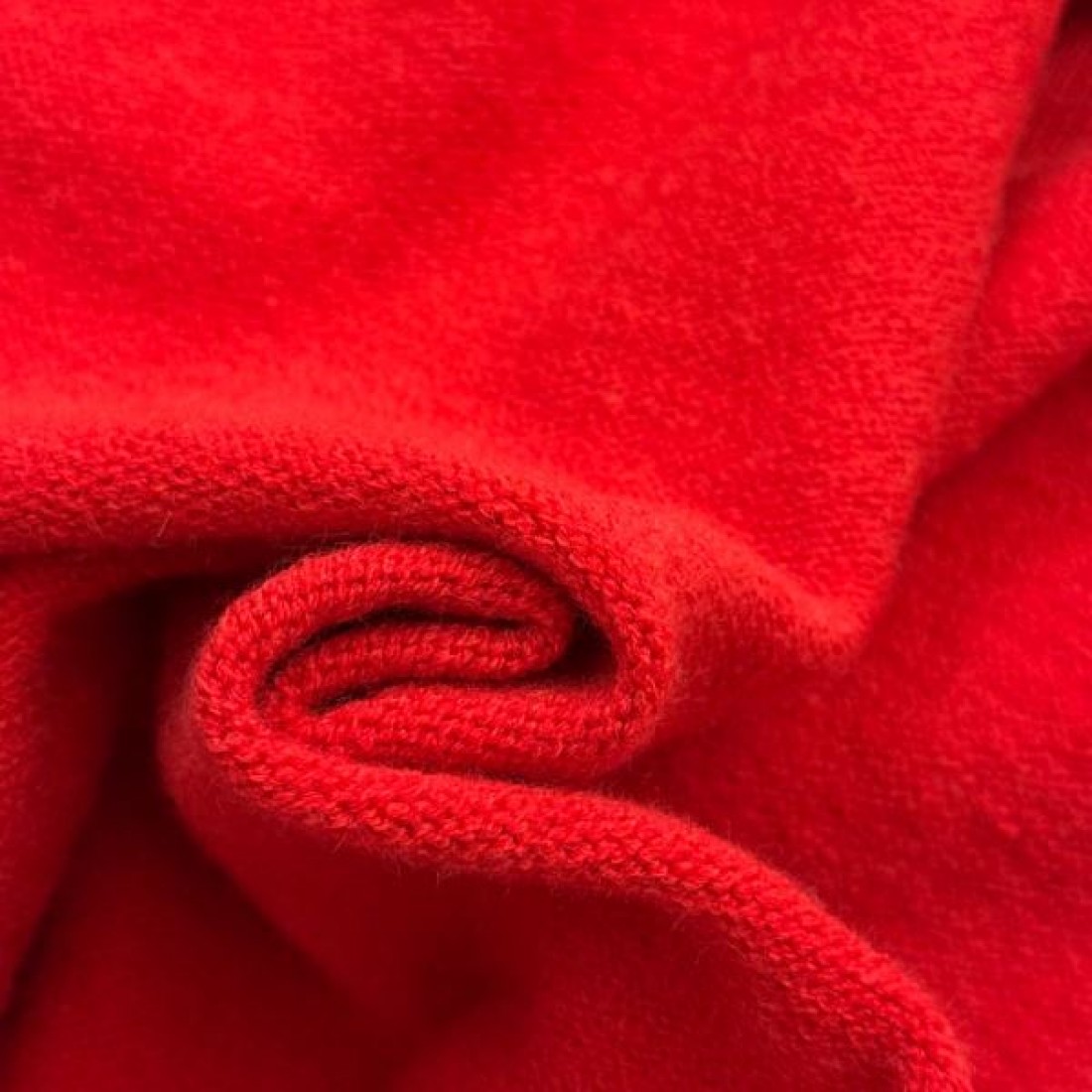 上品 ミニマル MIU MIU ミュウミュウ コピー ニット 万能 おしゃれ 洗練