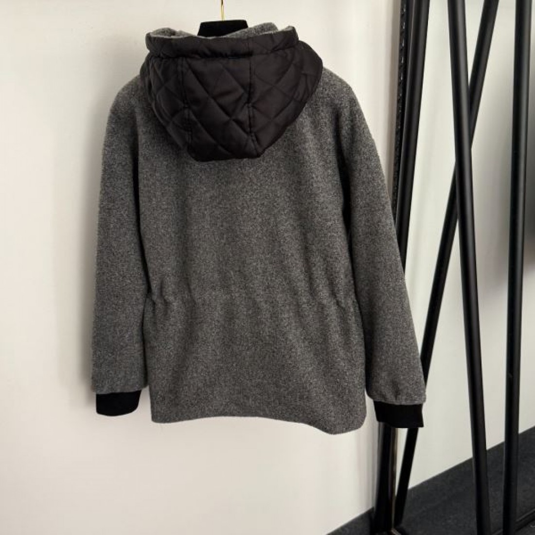 都会的 クール 高級 PRADA プラダ コピー ジャケット 洗練 きれいめ 定評