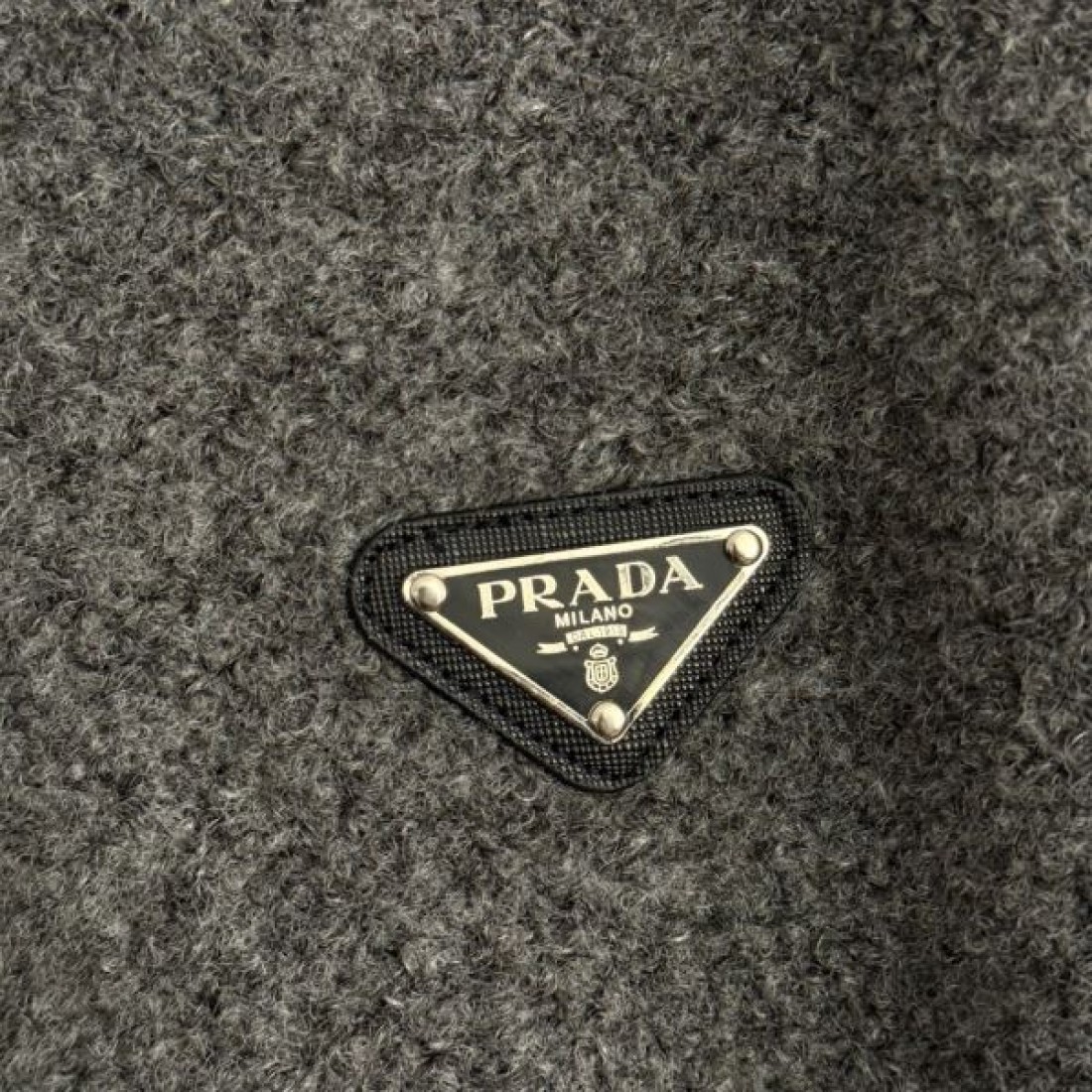 都会的 クール 高級 PRADA プラダ コピー ジャケット 洗練 きれいめ 定評