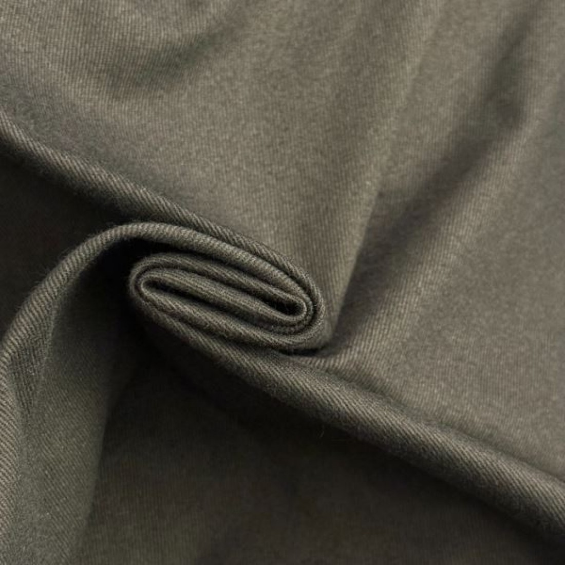 クラシック 上質 シンプル YSL イヴサンローラン コピー 長袖シャツ 大人っぽい