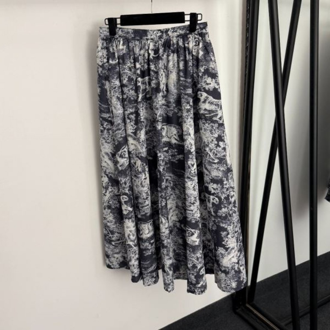 エレガント 上品 洗練 DIOR ディオール コピー セットアップ きれいめ 定番