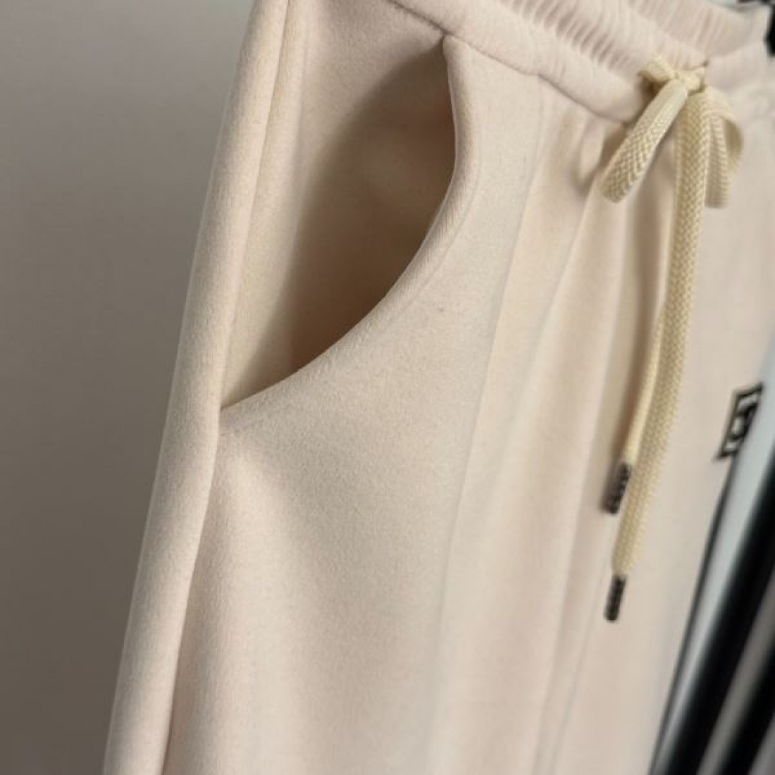 エレガント クラシック 上質 CHANEL シャネル コピー パンツ 洗練 大人向け