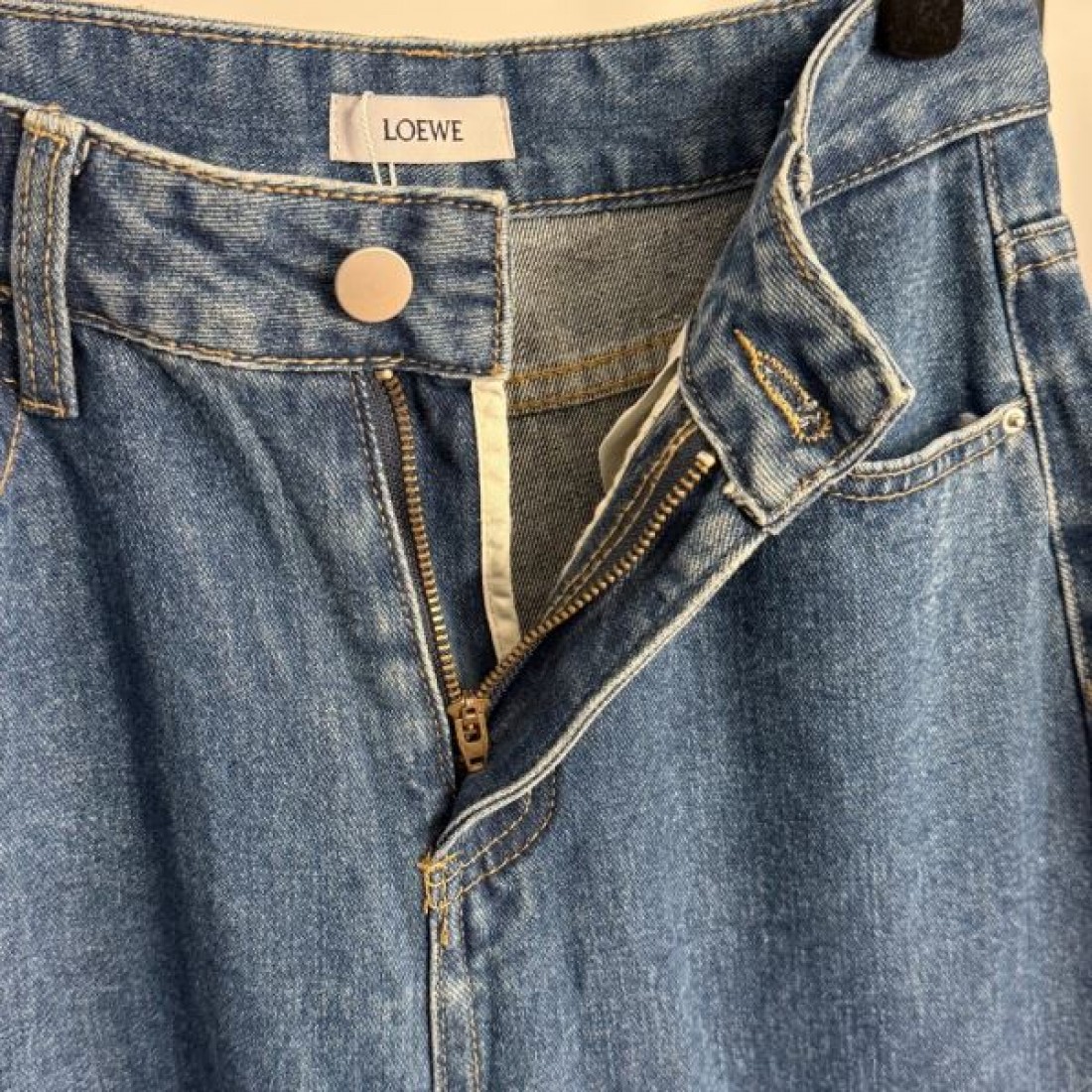 ミニマル 上質 ナチュラル LOEWE ロエベ コピー パンツ 洗練 大人向け