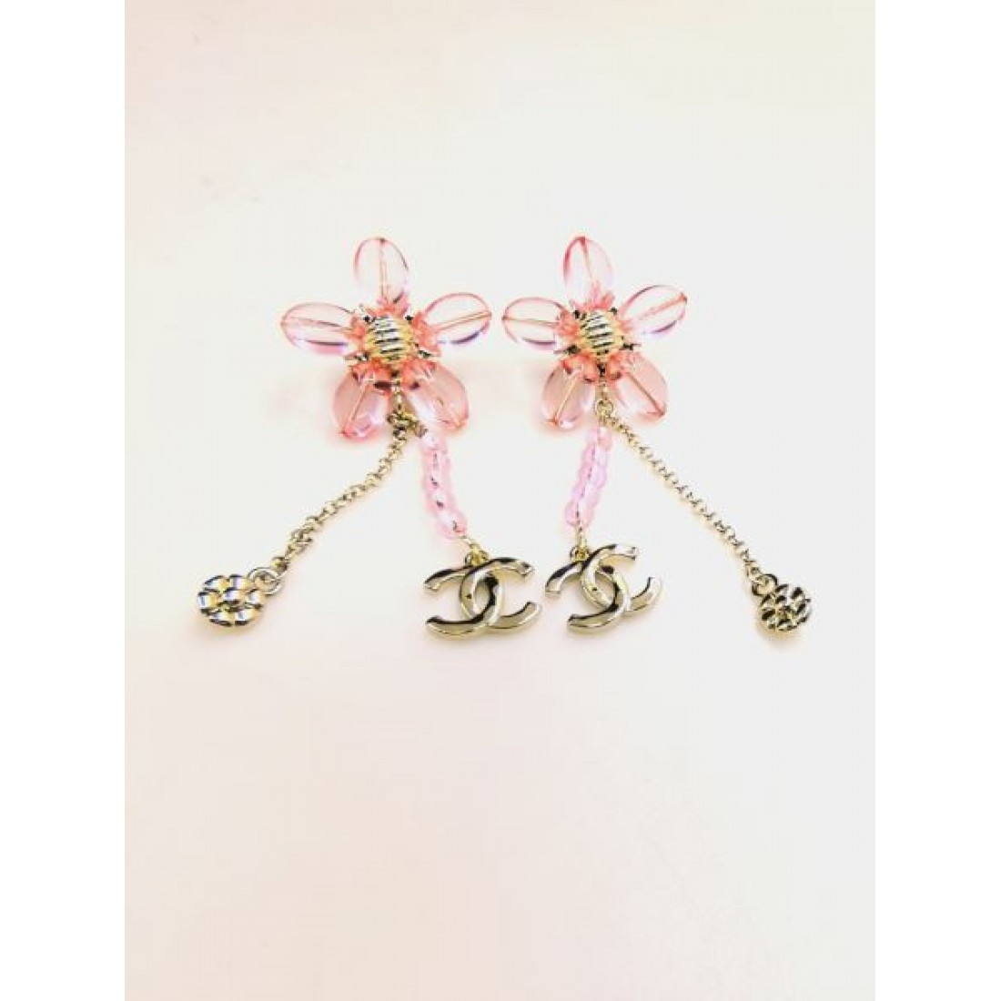 格調高い ソフト印象 CHANEL シャネル コピー イヤリング 絶妙バランス 安心品質