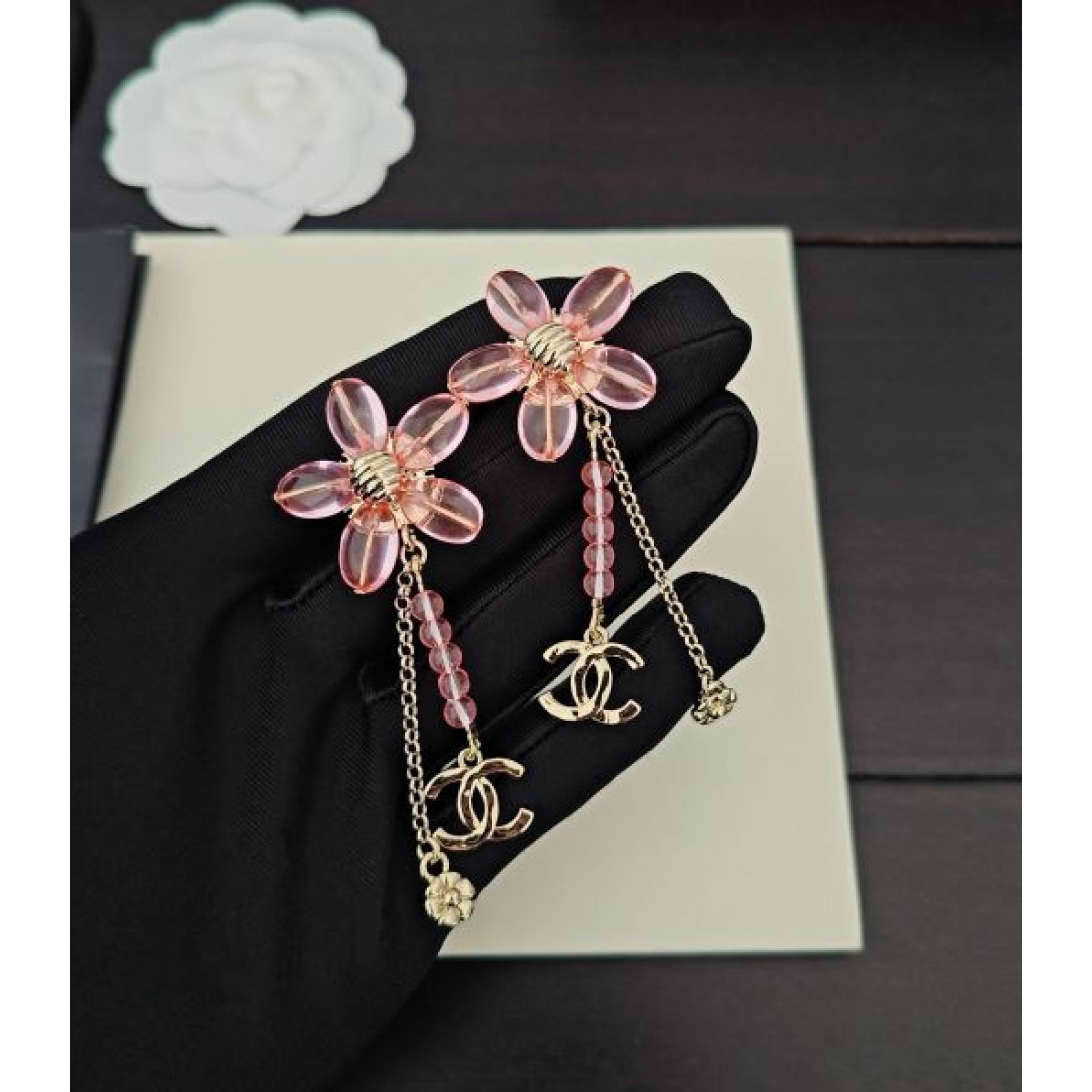 格調高い ソフト印象 CHANEL シャネル コピー イヤリング 絶妙バランス 安心品質