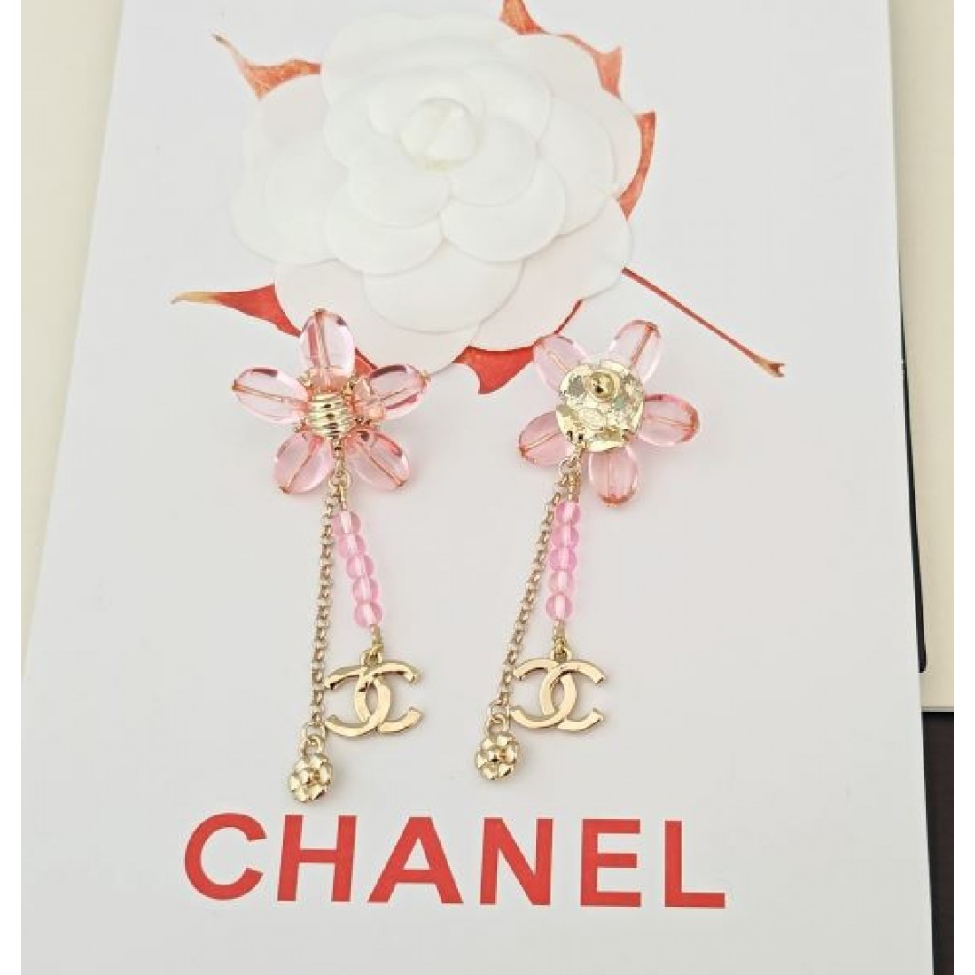 格調高い ソフト印象 CHANEL シャネル コピー イヤリング 絶妙バランス 安心品質