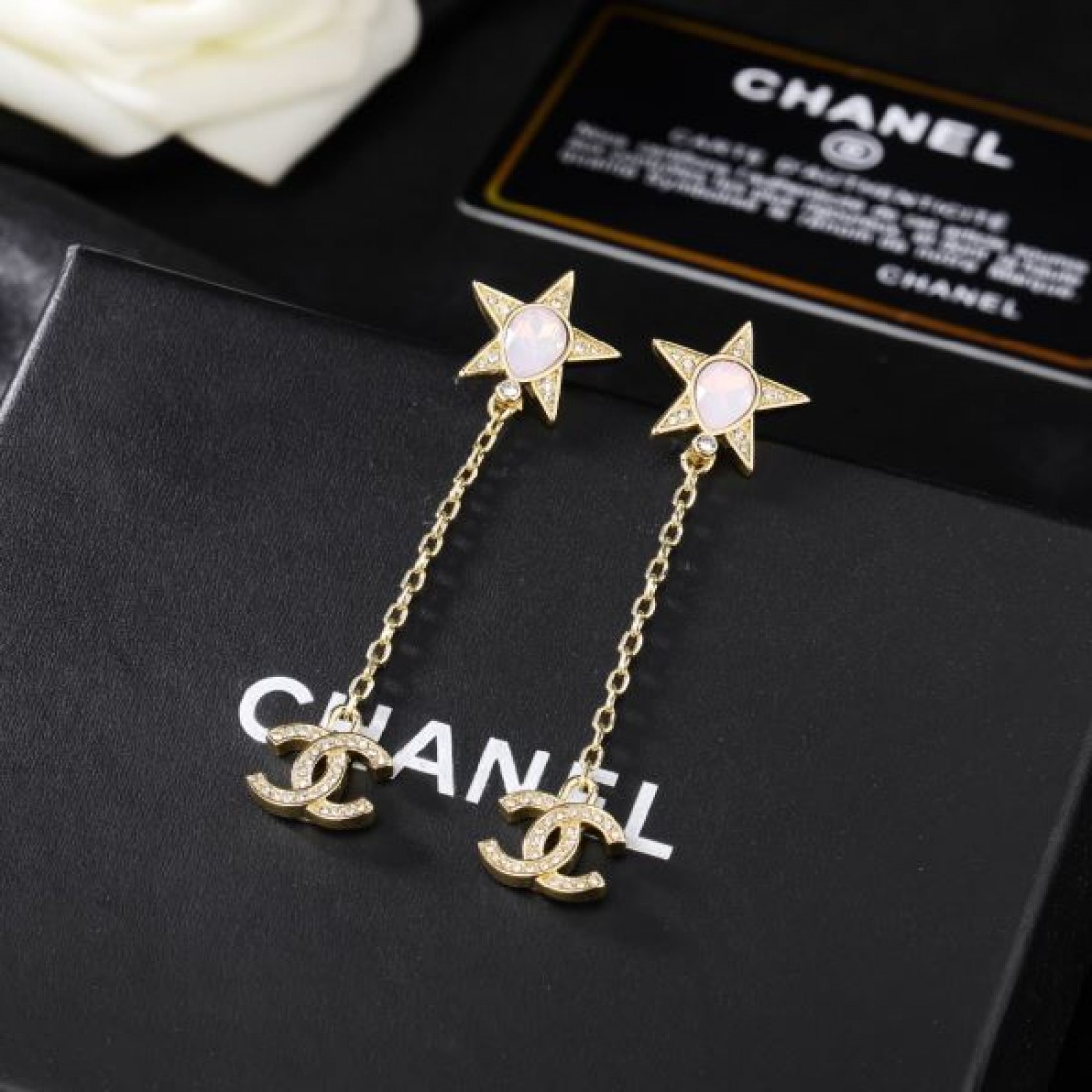  映える 上級仕様 CHANEL シャネル コピー イヤリング 丁寧加工 安定支持