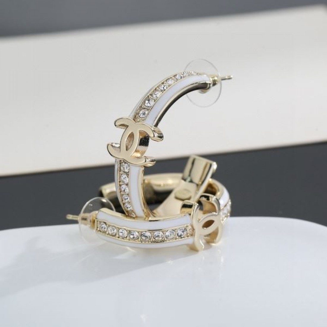 洗練 フェミニン CHANEL シャネル コピー イヤリング 華奢見え 状態良好