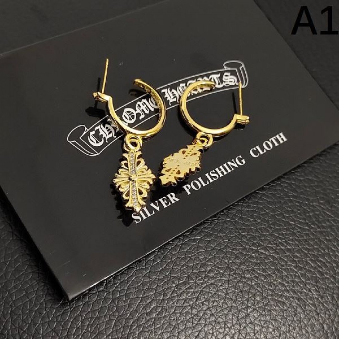 重厚感 クール CHROME HEARTS クロムハーツ コピー イヤリング 存在感抜群