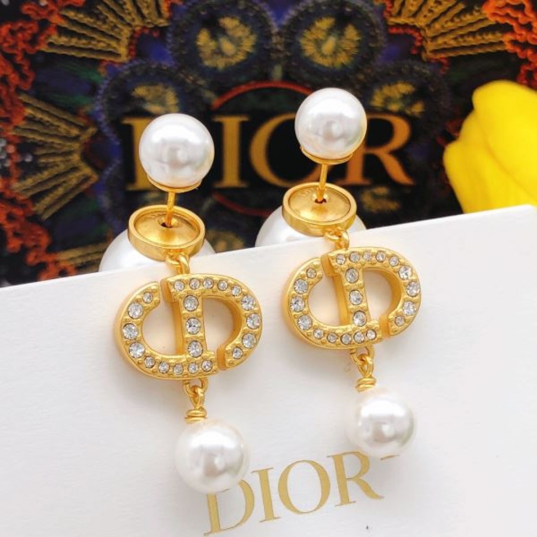 人気 定番 DIOR ディオール コピー イヤリ...