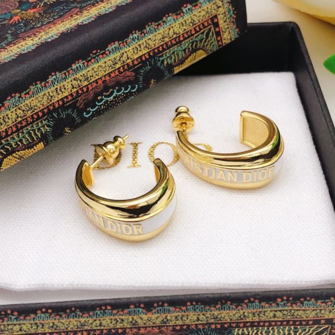  高級感 モード DIOR ディオール コピー イヤリング 上品 スタイリッシュ