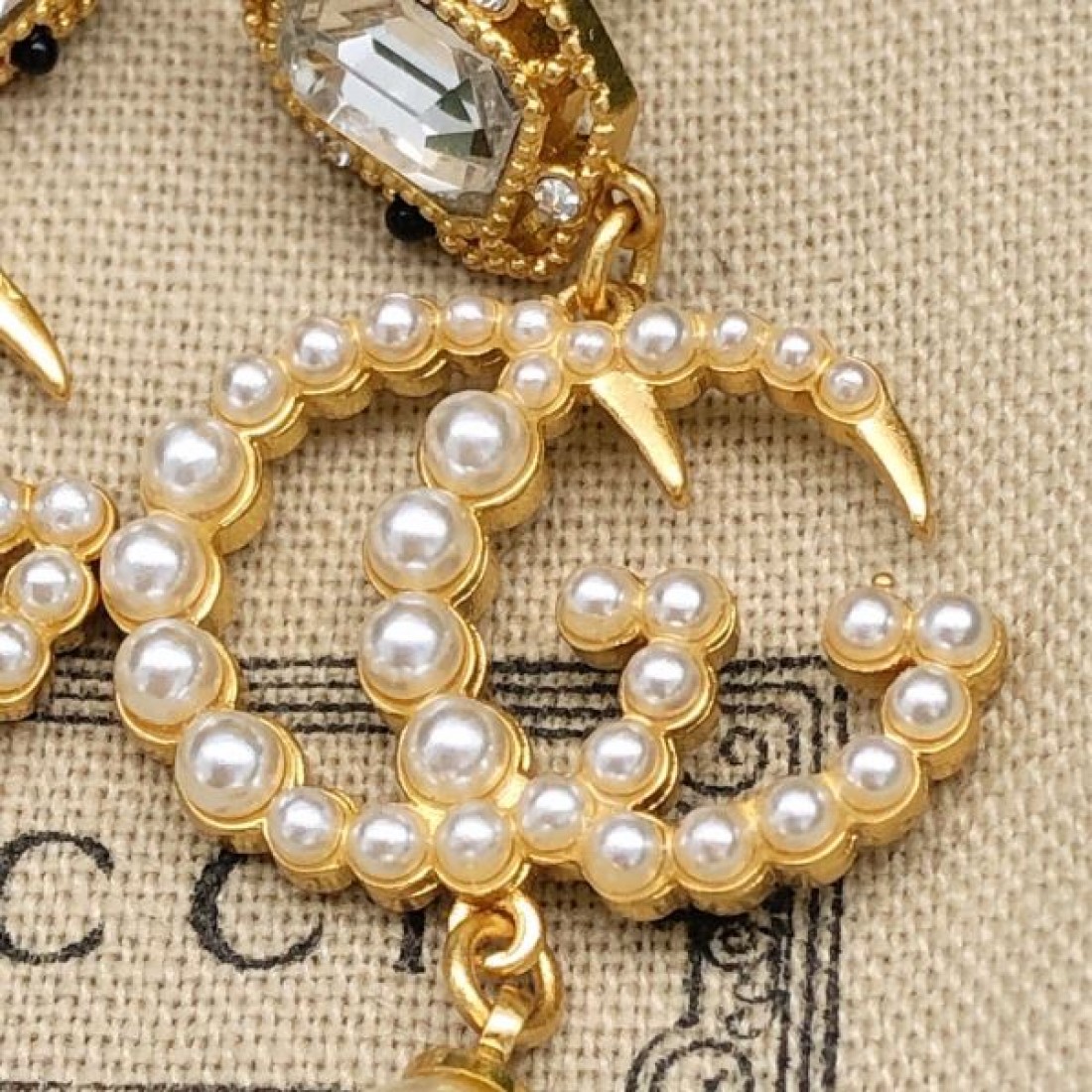 洗練 シンプル GUCCI グッチ コピー イヤリング コーデ万能 実用的