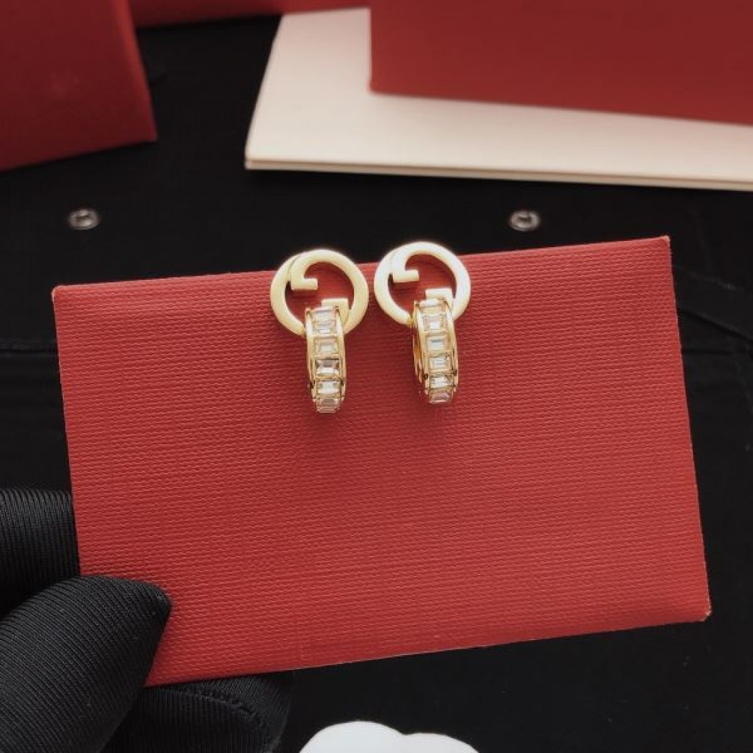 高級路線 上品見え GUCCI グッチ コピー イヤリング ブランド感 安定人気