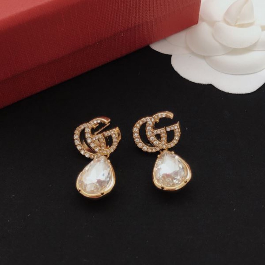 洗練 モダン GUCCI グッチ コピー イヤリング 上質素材 人気継続