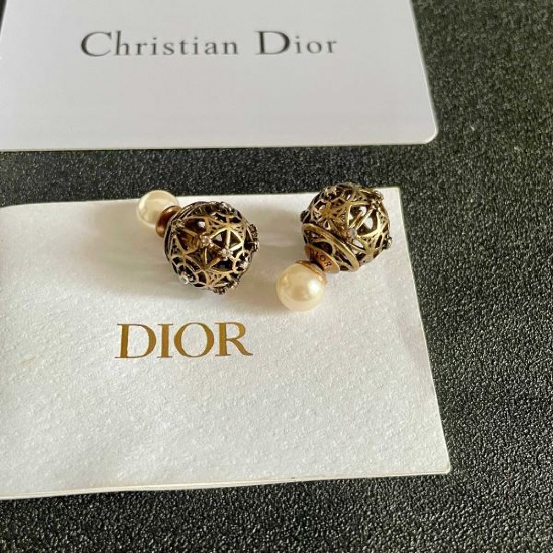 エレガント 都会的 GUCCI グッチ コピー イヤリング デザイン性抜群 状態良好