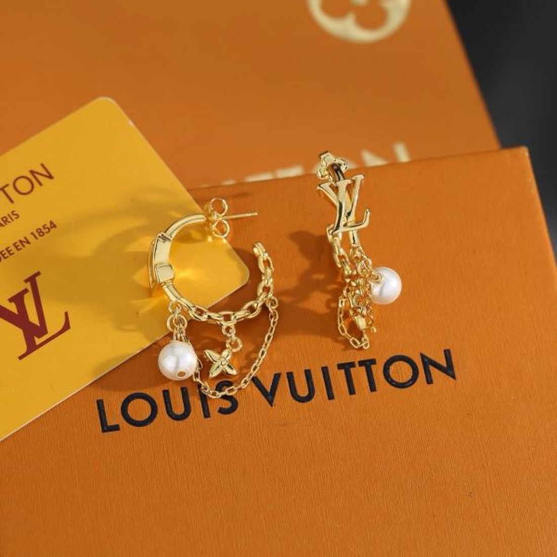 トレンド志向 上品見え LOUIS VUITTON ルイヴィトン コピー イヤリング 長く愛用 高評価