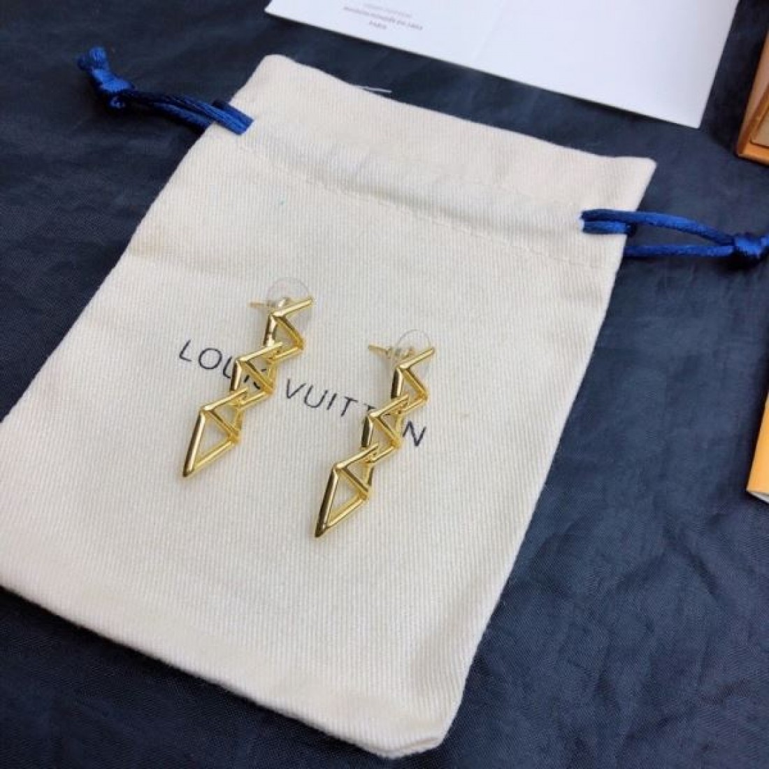 洗練度高 クラス感 LOUIS VUITTON ルイヴィトン スーパーコピー イヤリング 完成型
