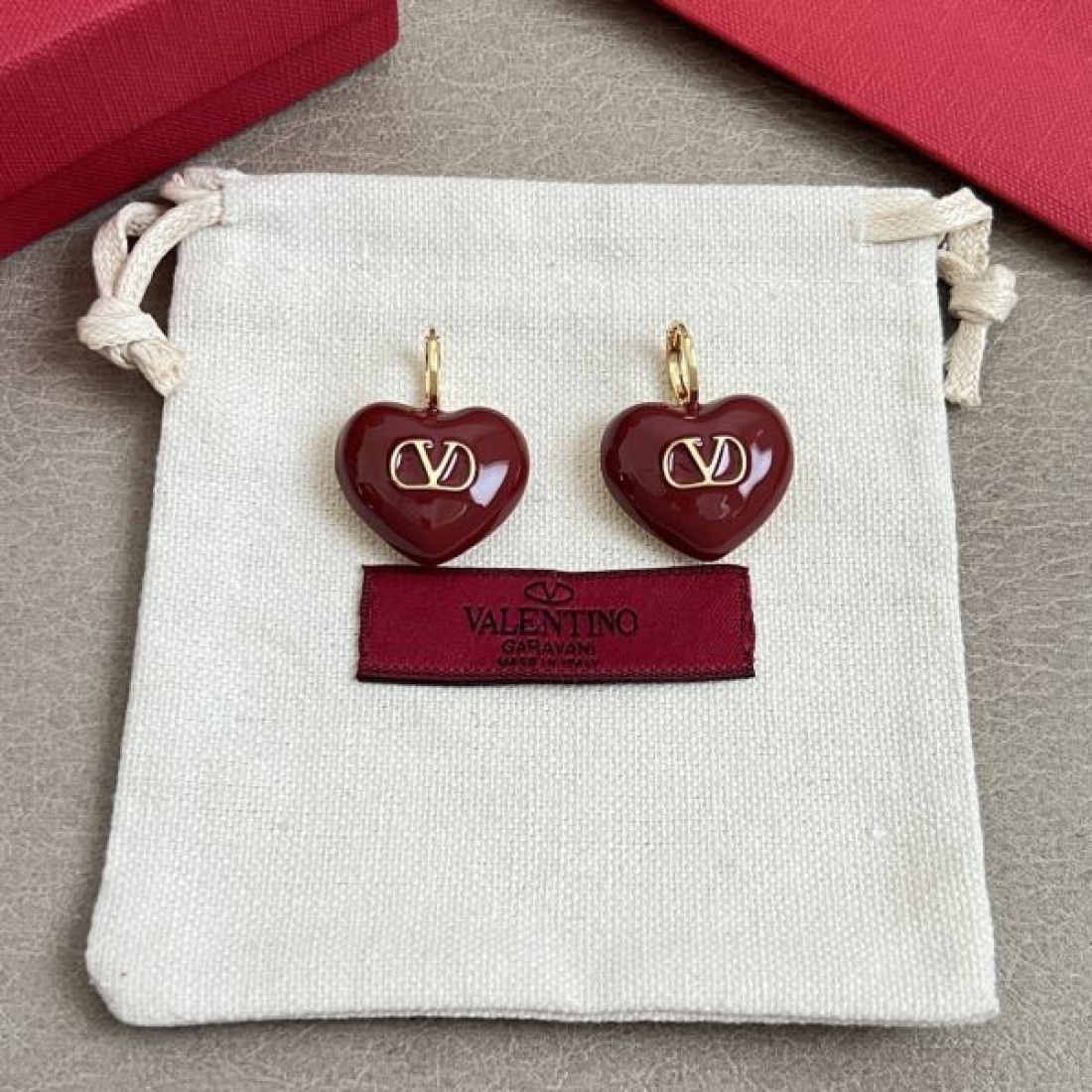 クラシック 気品 大人向け VALENTINO ヴァレンティノ コピー イヤリング 上品