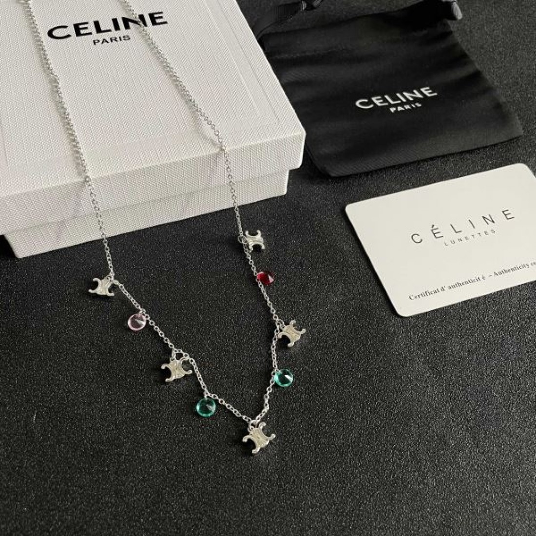 モダン 上質 端正 CELINE セリーヌ コピー ネックレス 高評価 定番 旬