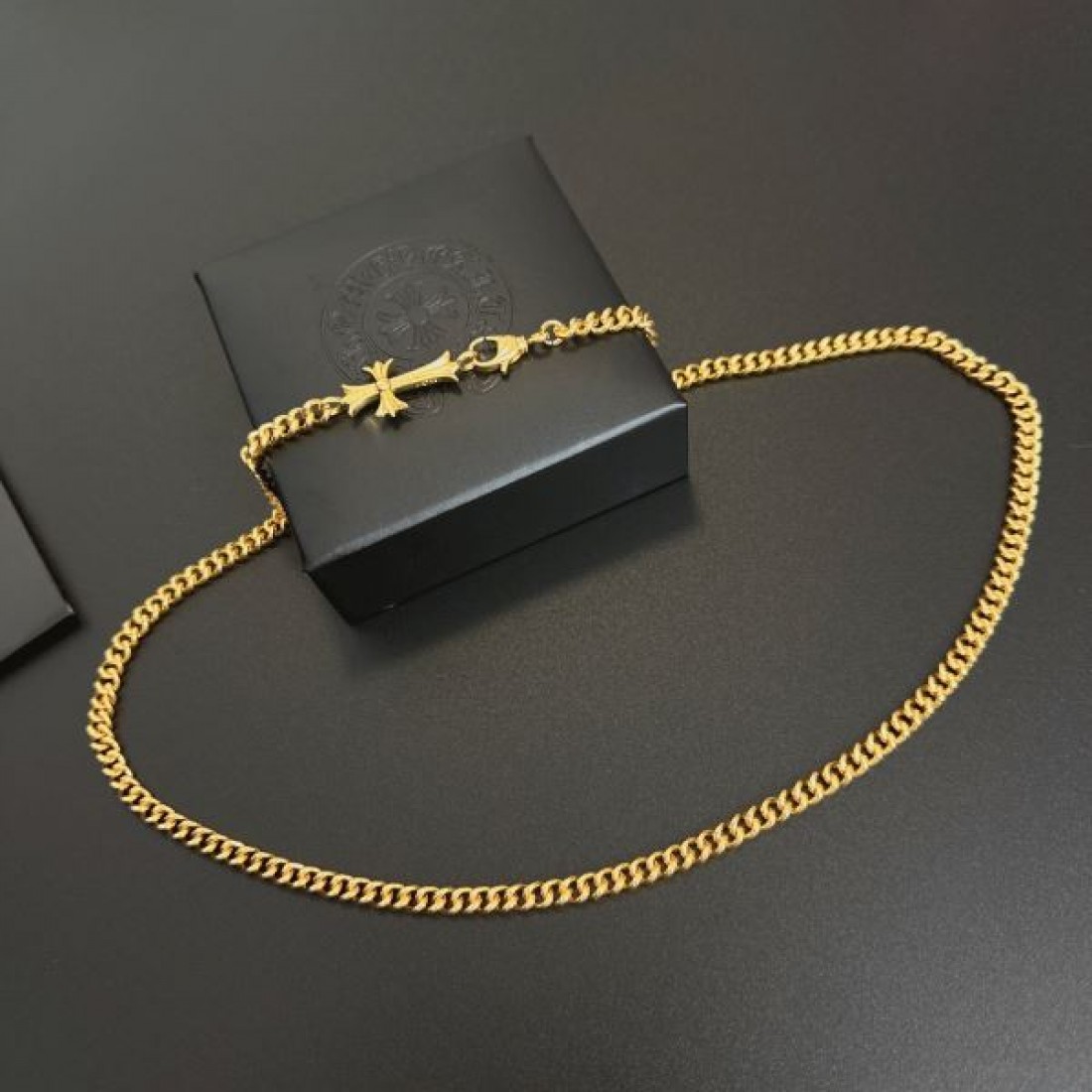 モード感 スタイリッシュ 上質 CHROME HEARTS クロムハーツ コピー ネックレス