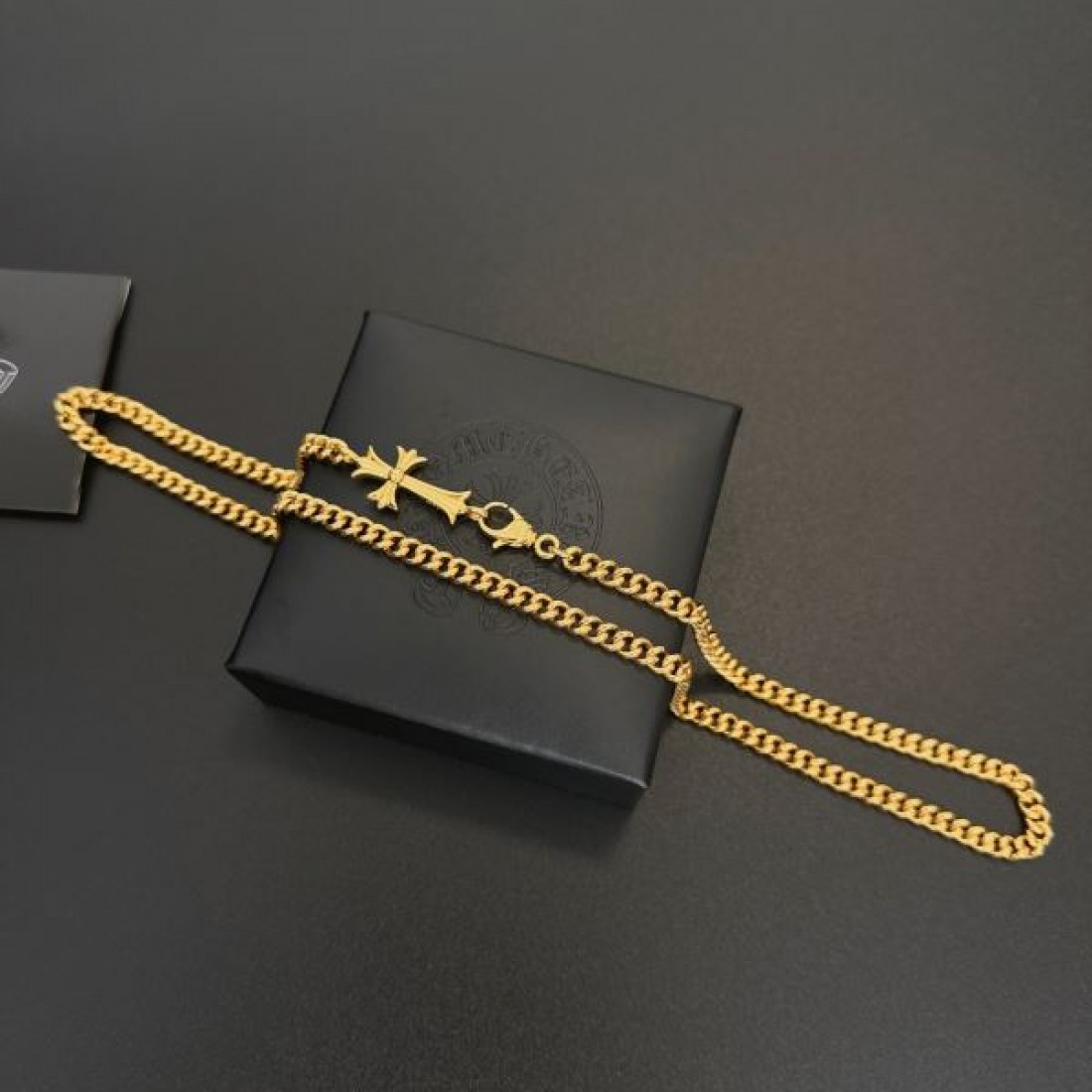 モード感 スタイリッシュ 上質 CHROME HEARTS クロムハーツ コピー ネックレス