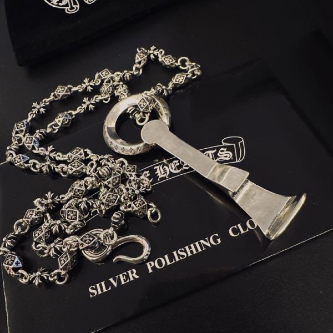 CHROME HEARTS クロムハーツ コピー ネックレス 存在感 渋い 人気