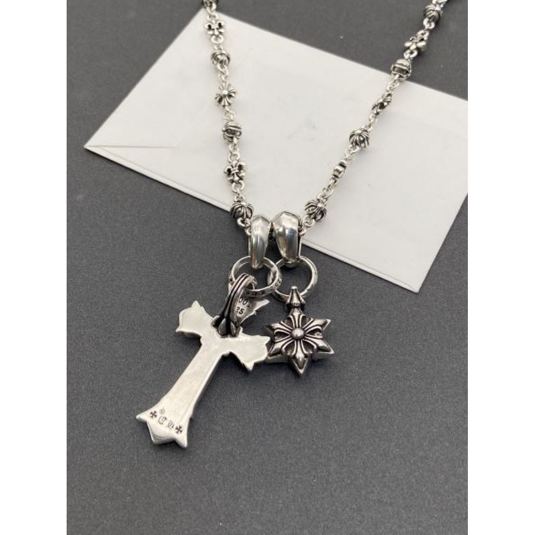 ワイルド CHROME HEARTS クロムハーツ コピー ネックレス 存在感 クール 憧れ