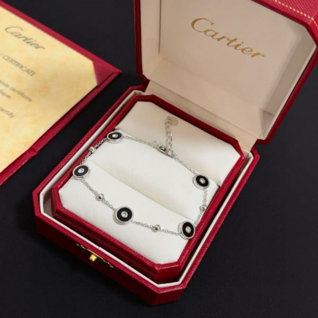 定番 ハイブランド 洗練 CARTIER カルティエ コピー ブレスレット 万能